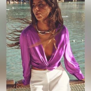 Zara Purple Satin Effect Cropped Top with Knotted V-Neckline. Size M. NWT.